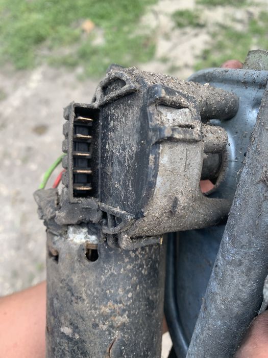 Моторчик двірників Пассат б5