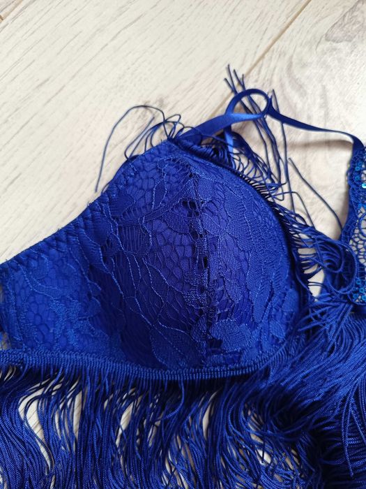 Латіна, топ для танців.