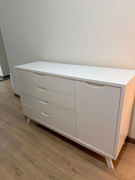Cómoda de quarto cor branco