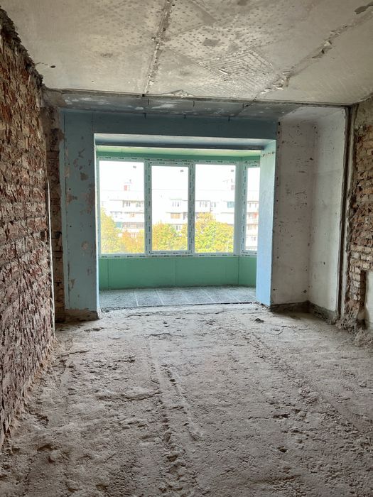 Продается 4х комн.квартира