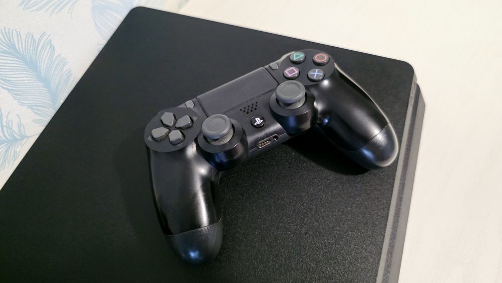 Sony Ps4 Slim 1tb 45игр Gold!