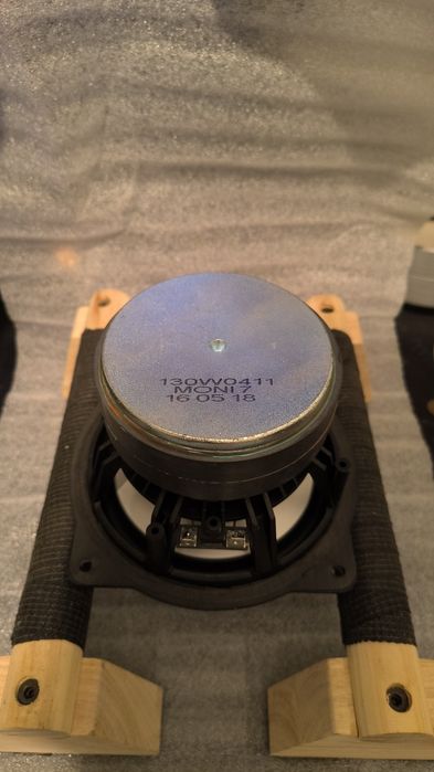 Głośnik Paradigm Monitor 7v7