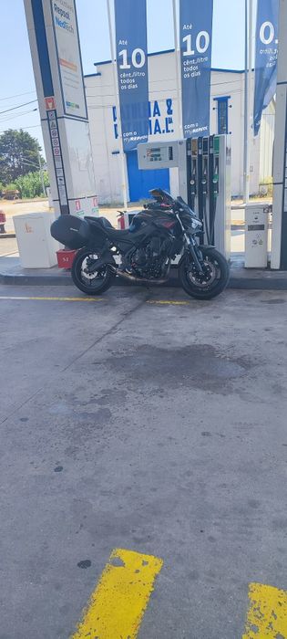 Kawasaki Z650 ano 2022