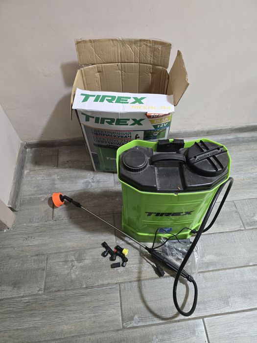 Продам оприскувач електричний