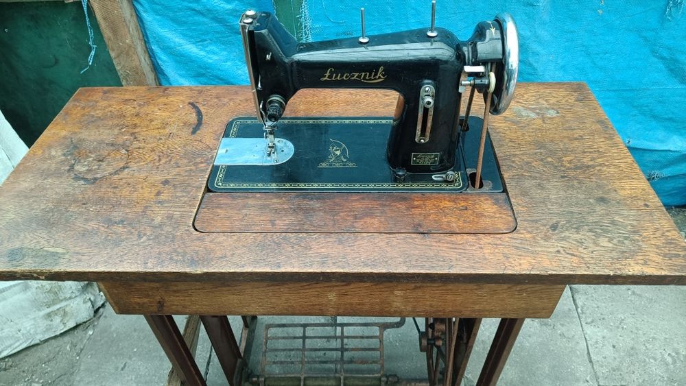 Maszyna do szycia Łucznik