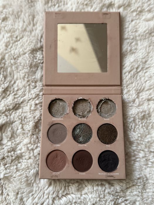 Paleta cieni do powiek glamshop Kokosanka chłodna nude