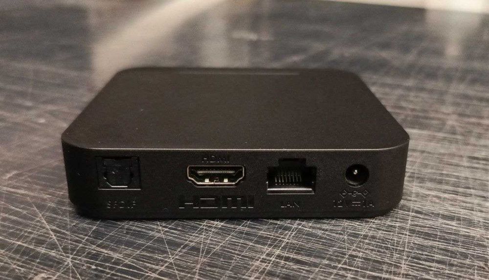 Смарт ТВ приставка Android SmartTV Box STRONG LEAP-S3