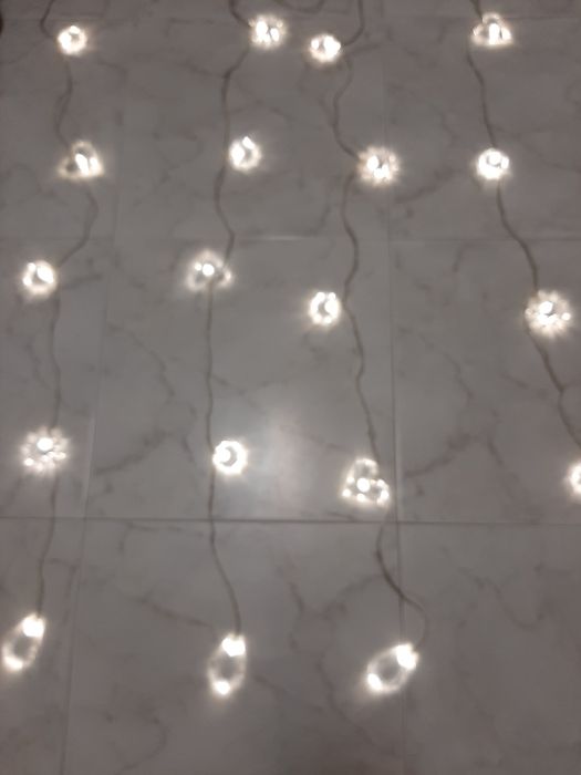 Luz/iluminação branca de decoração com corações e estrelas