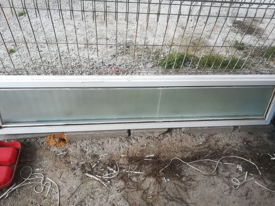 Janelas  e laterais em aluminio (como novas)