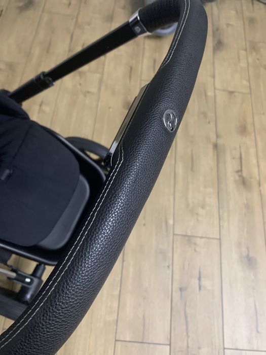 Spacerówka Cybex Priam 4.0 stelaż chrome