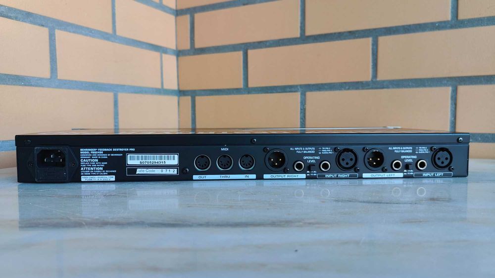 Feedback Destroyer Pro - Behringer - FBQ2496 - Excellent Condition64737752915331121