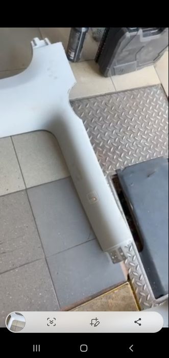 Потолок Тесла модел У,Tesla model Y