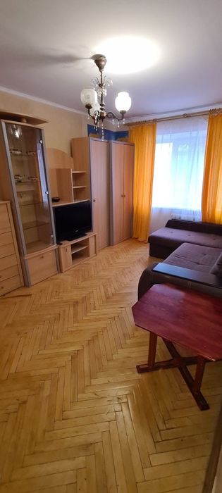 Здається 2-кімнатна квартира по бул. Лесі Українки, 17. Печерськ