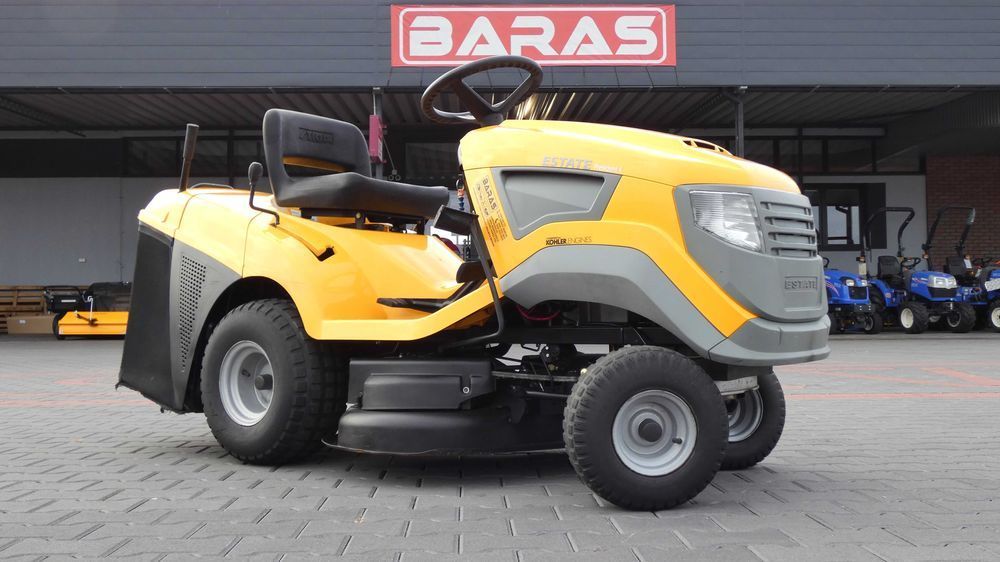 Traktorek kosiarka Stiga Estate President  (071007.4) Baras