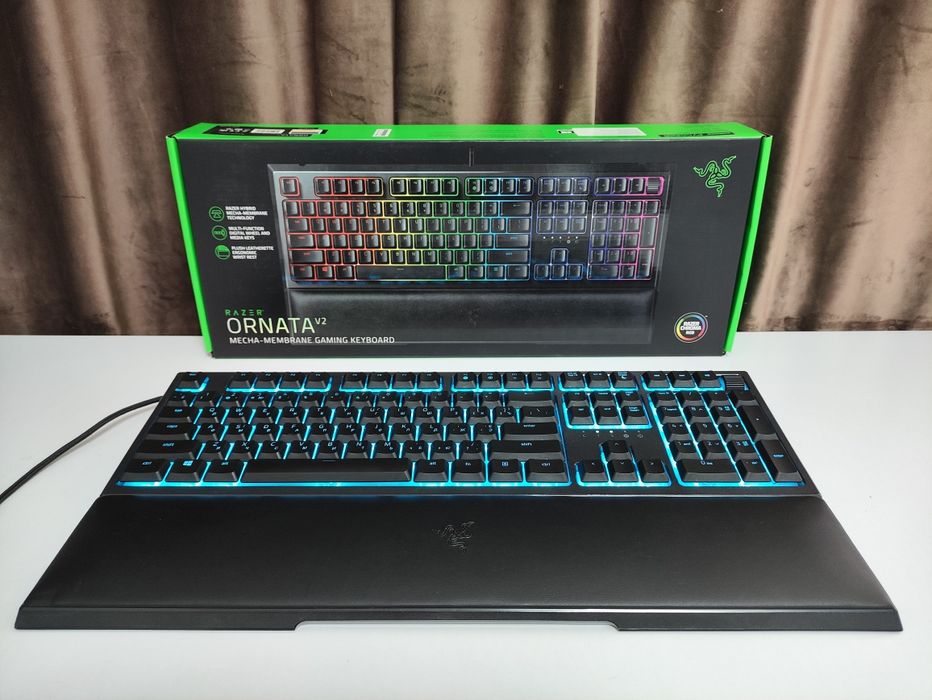 Клавіатура Razer Ornata V2