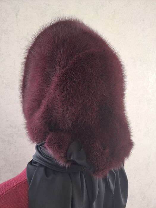 Капор-хустка з норки