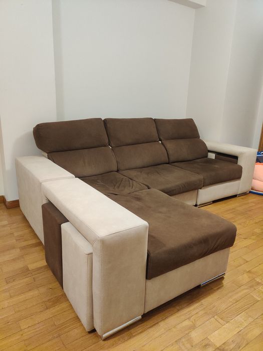 Sofá Chaise Longue + 4 puffs