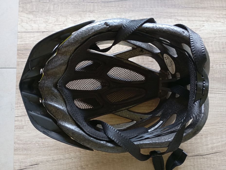 Sprzedam kask rowerowy sportivo racer