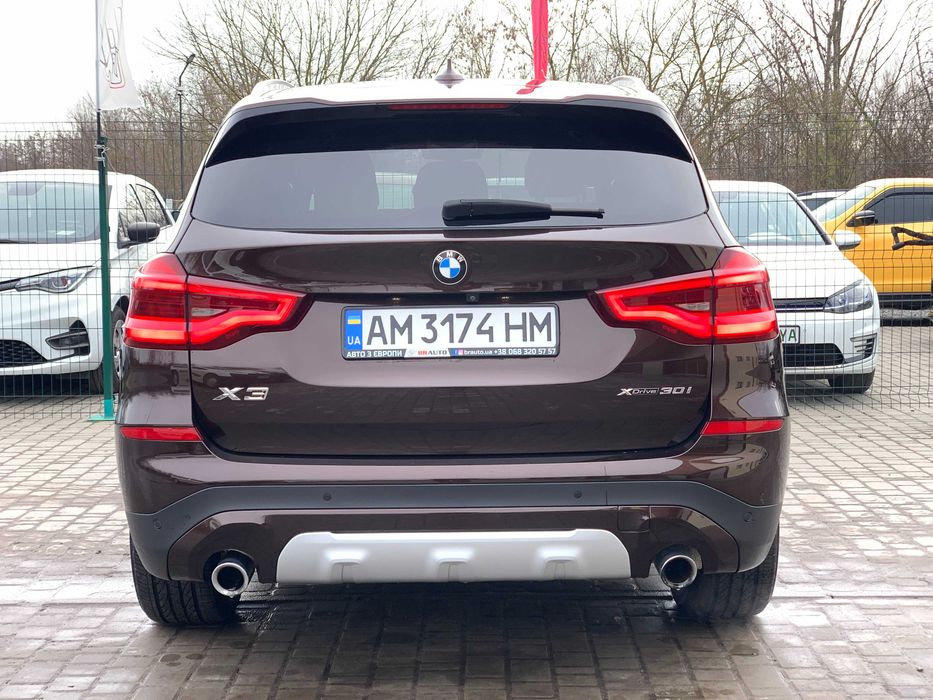 BMW X3 2018 2.0 бензин