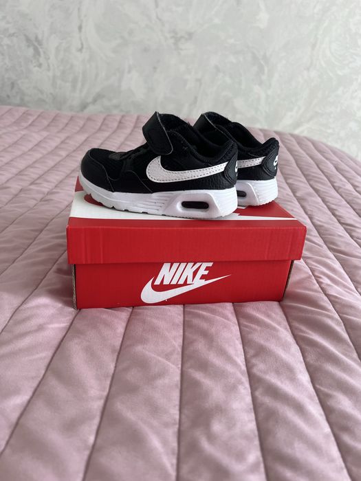 Кросівки найк оригінал