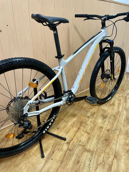 Bicicleta Kona lava dome