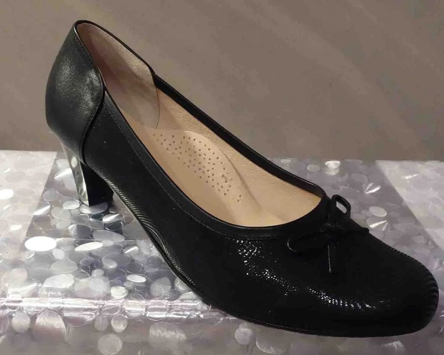 Czółenko damskie  skóra obcas 6,5 cm 44