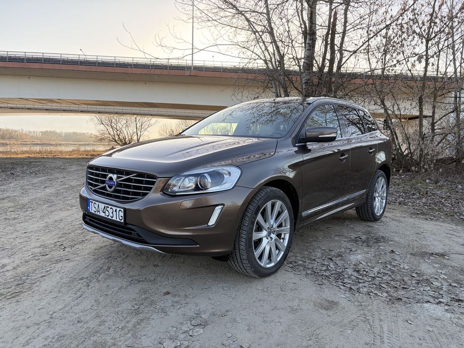 VOLVO XC60 3.0 T6