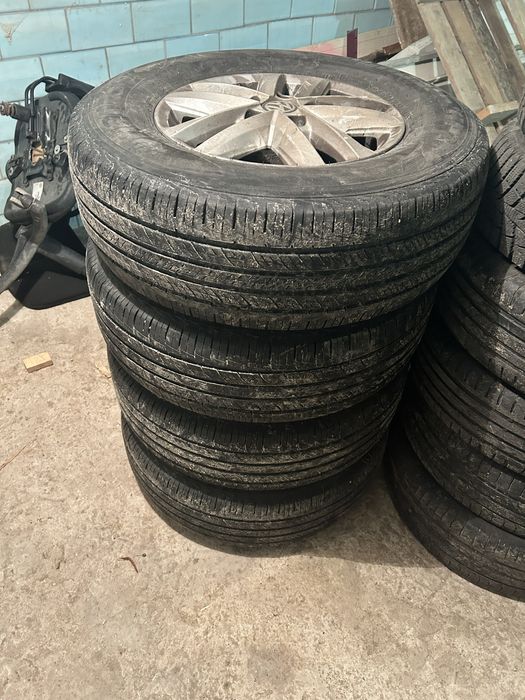 Hankook r16 245/70