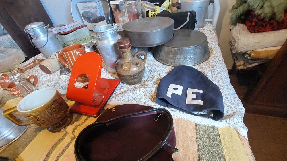 Artigos de decoração e antiguidades