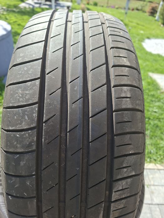 Opony letnie Goodyear rok 2022 cena za całość 500zl