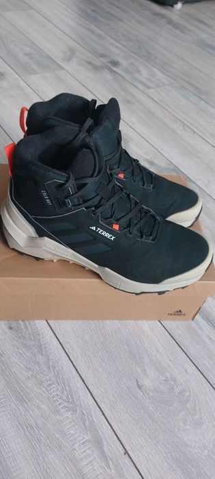 Зимові чоловічі черевики Adidas Terrex