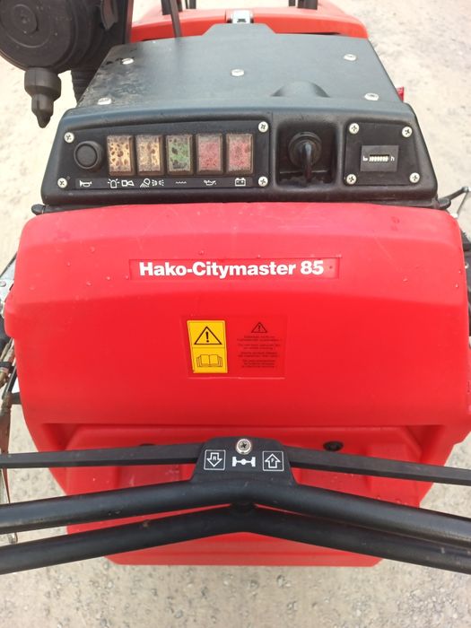 Zamiatarka Hako citymaster 85