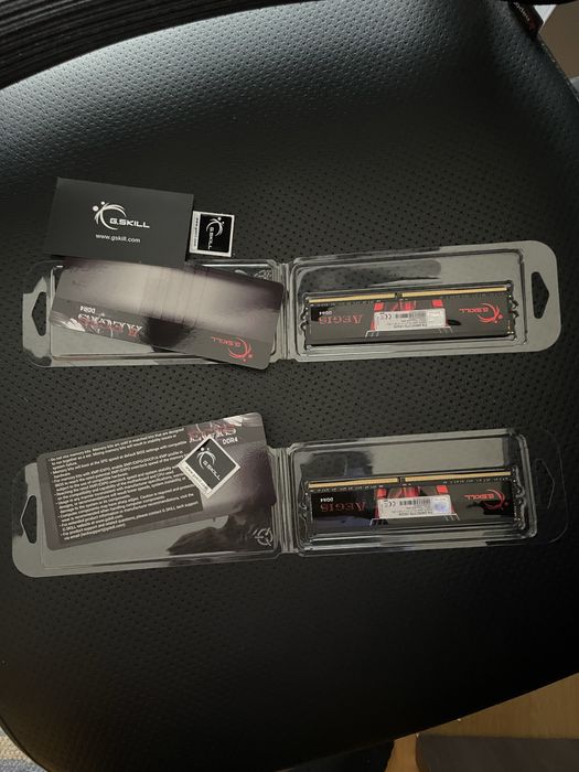 Memória RAM 32GB (2x16GB) DDR4