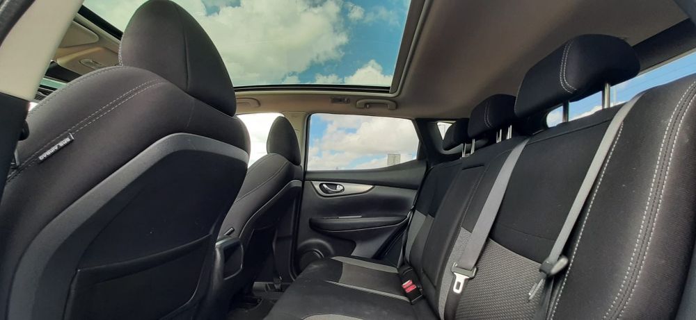 Nissan Qashqai 1.5 dCi N-Connecta Teto Panorâmico