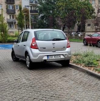 Dacia Sandero 2013- uszkodzony silnik