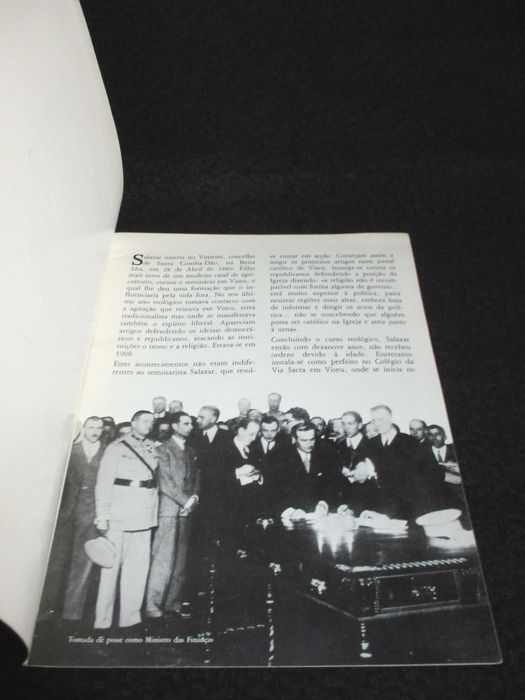 Opúsculo biográfico e comemorativo de Salazar Philae