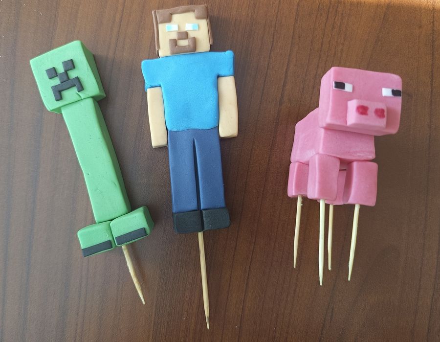 Minecraft tort figurki masa cukrowa