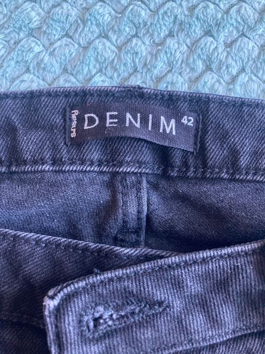 Nowe dżinsy w rozmiarze 42