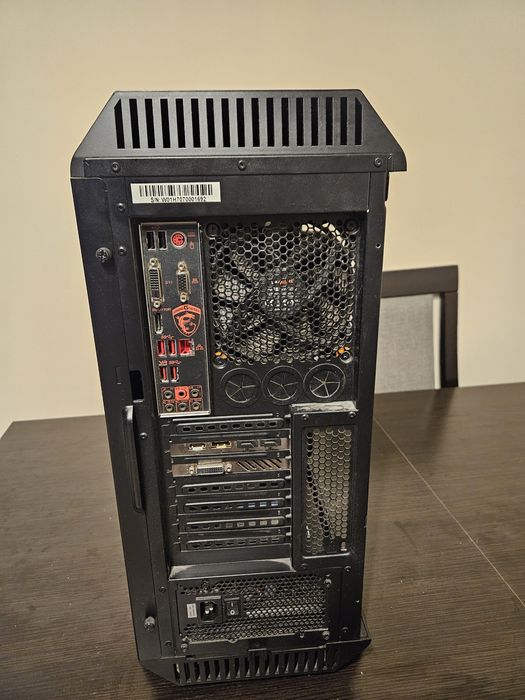 Komputer Intel  i7700k gtx 1080 Ti