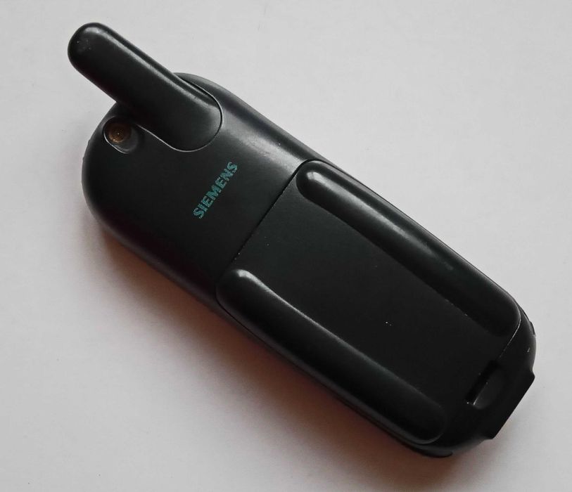Раритетный кнопочный мобильный телефон Siemens C35