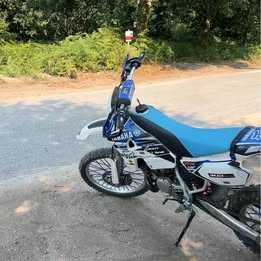 Moto enduro wr250