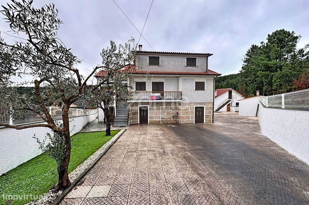 Moradia com Piscina, Quintal e Conforto Total a 8 km de Viseu