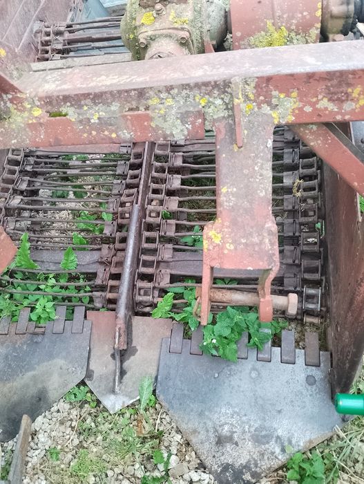 Продам картоплекопачку