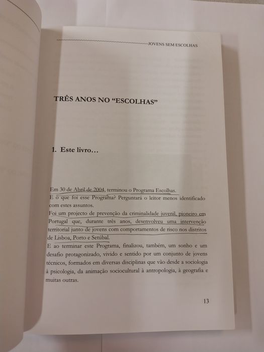 Jovens sem escolhas, de Alberto Macedo