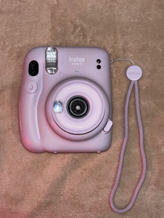 Instax mini 11 roxa - ótimo estado