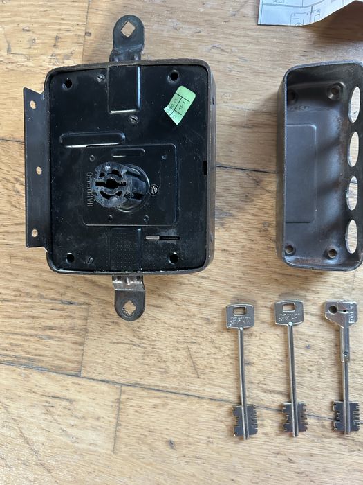 Fechadura Cisa completa