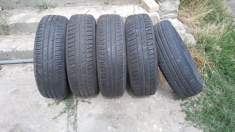 Felgi z oponami 14 cali Toyota corrola e12