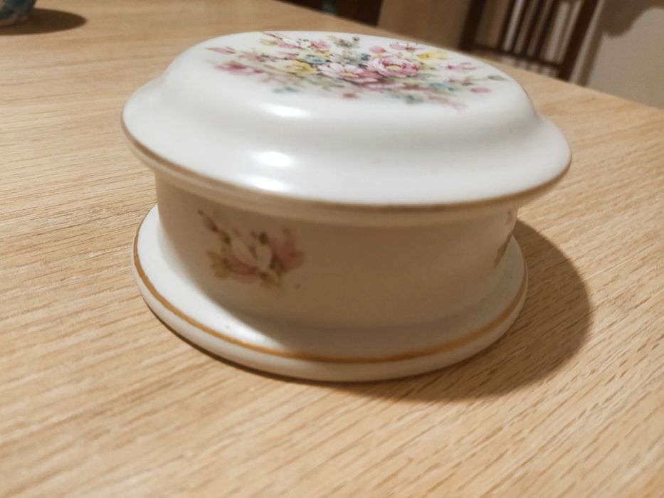 Caixa de joias porcelana