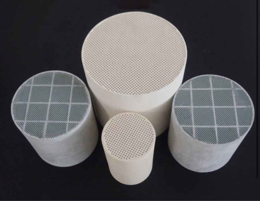 Продать катализатор прием сажевых скупка и  выкуп катализаторов