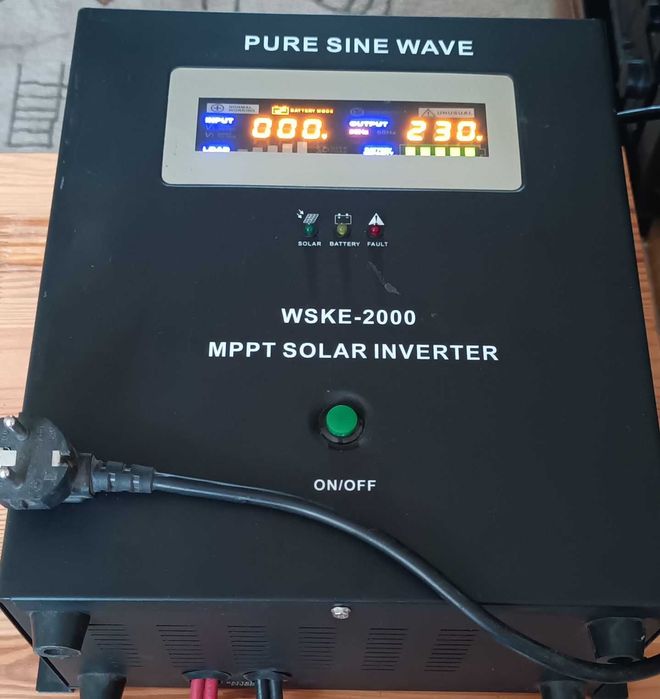 Гибридный солнечный инвертор WSKE-2000 24В